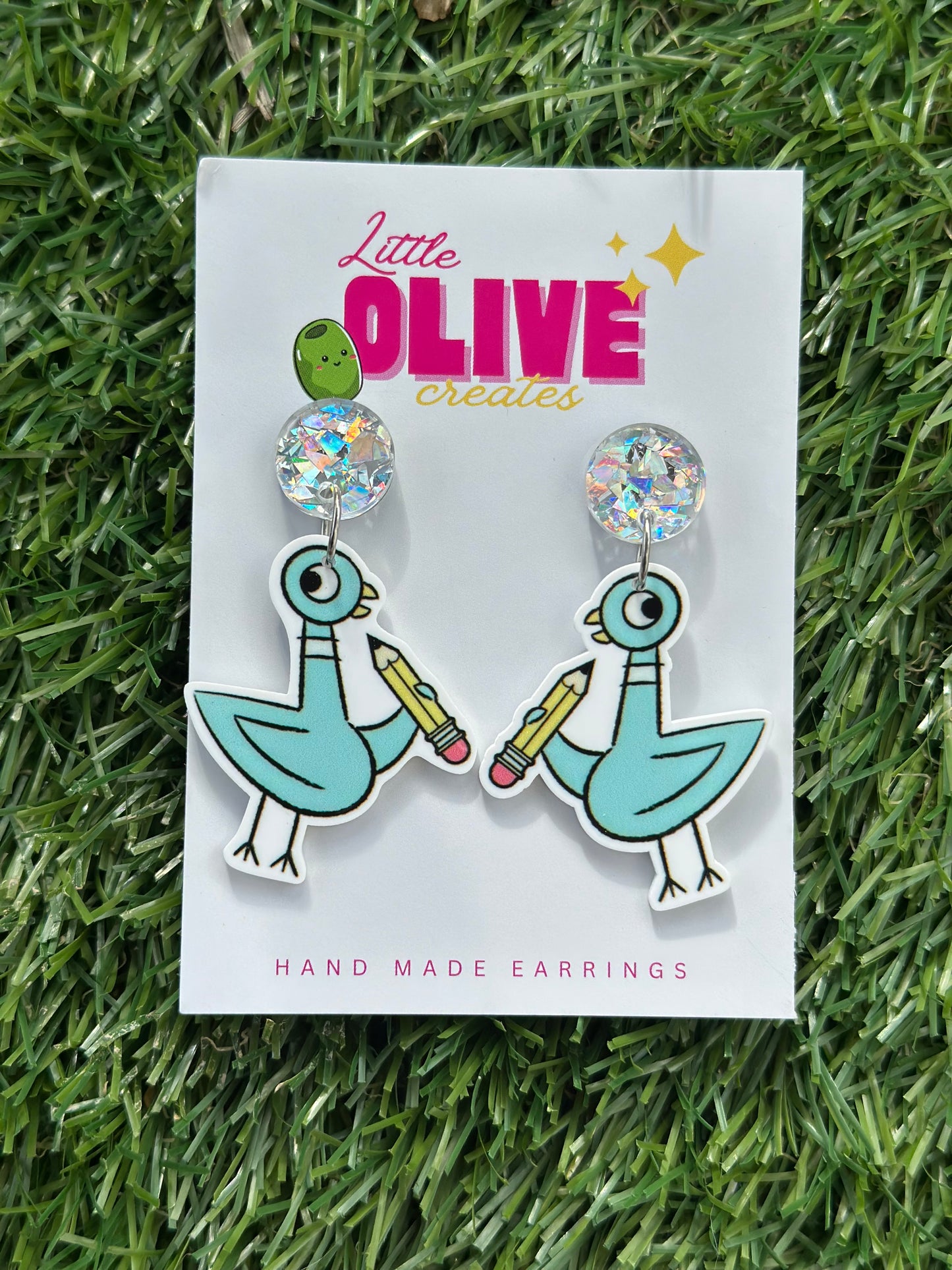 Mo Willems Pigeon Earrings β Cute Stud or Dangle Bookish Earrings for Teachers & Readers ποΈπβ¨