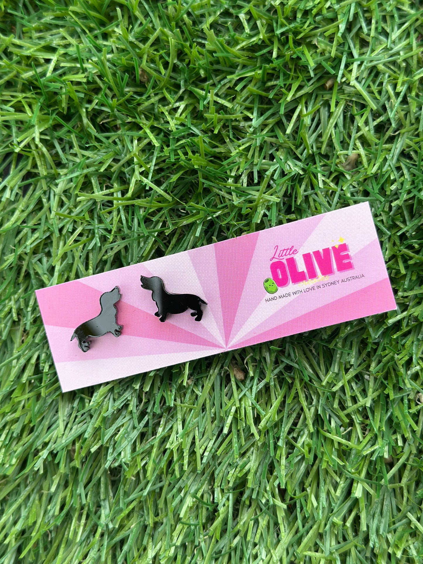 Dachshund Stud Earrings – Cute Sausage Dog Minis (2 Colours!)