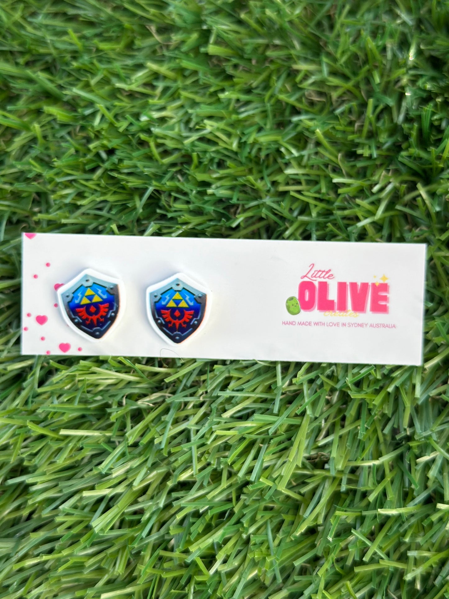 Legend of Zelda Link Shield Stud Earrings – Geeky Gamer Jewelry, Hypoallergenic, Nerdy Gift for Her