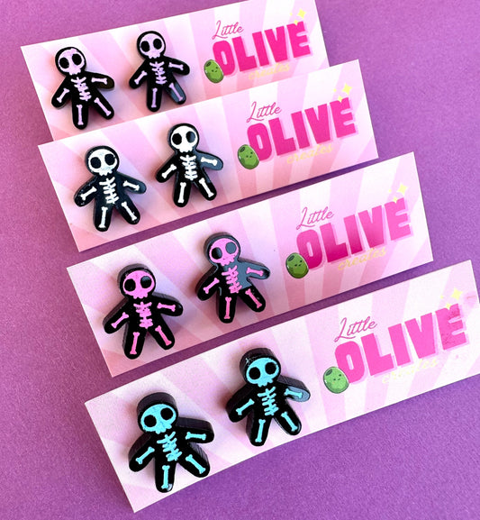 Hand-Coloured Skeleton Stud Earrings - Spooky Chic for Halloween