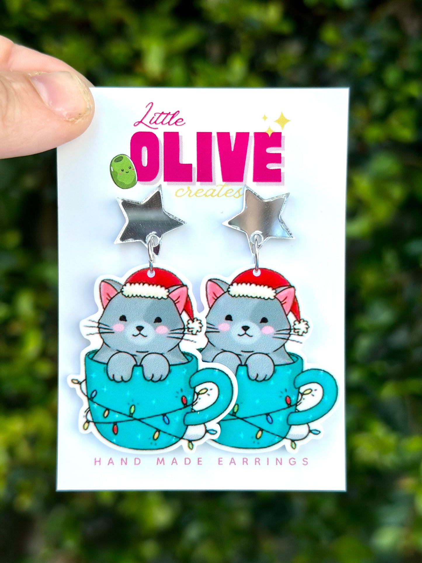 Cute Kitty Cat in a Teacup Christmas Earrings - Whimsical Festive Charm