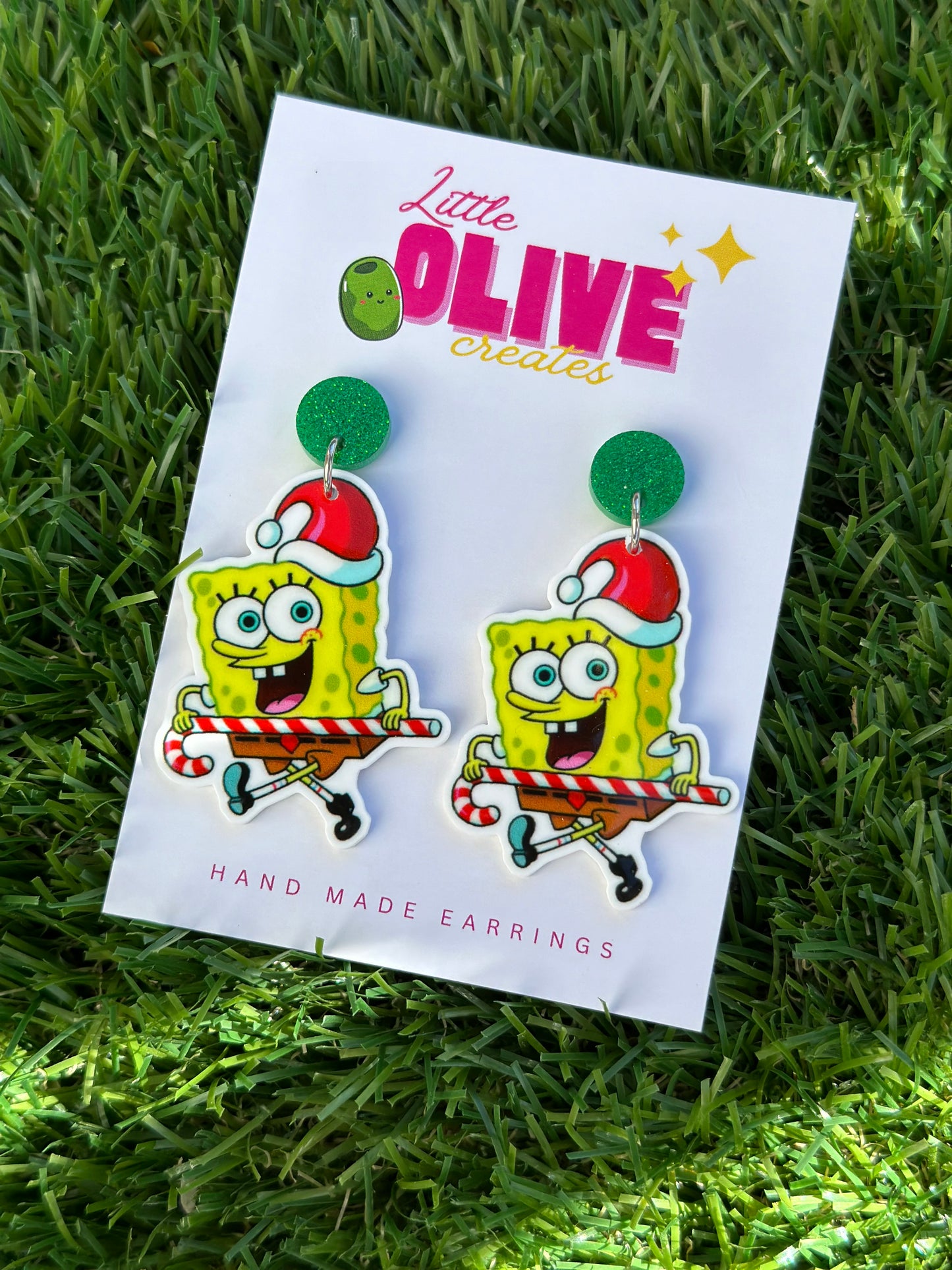 Sponge-Inspired Christmas Dangle Earrings – Festive Holiday Design