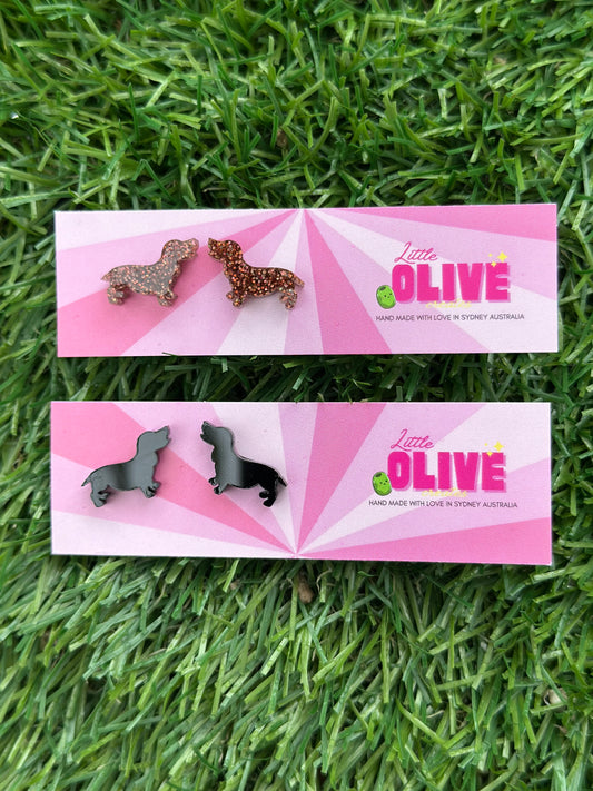 Dachshund Stud Earrings – Cute Sausage Dog Minis (2 Colours!)
