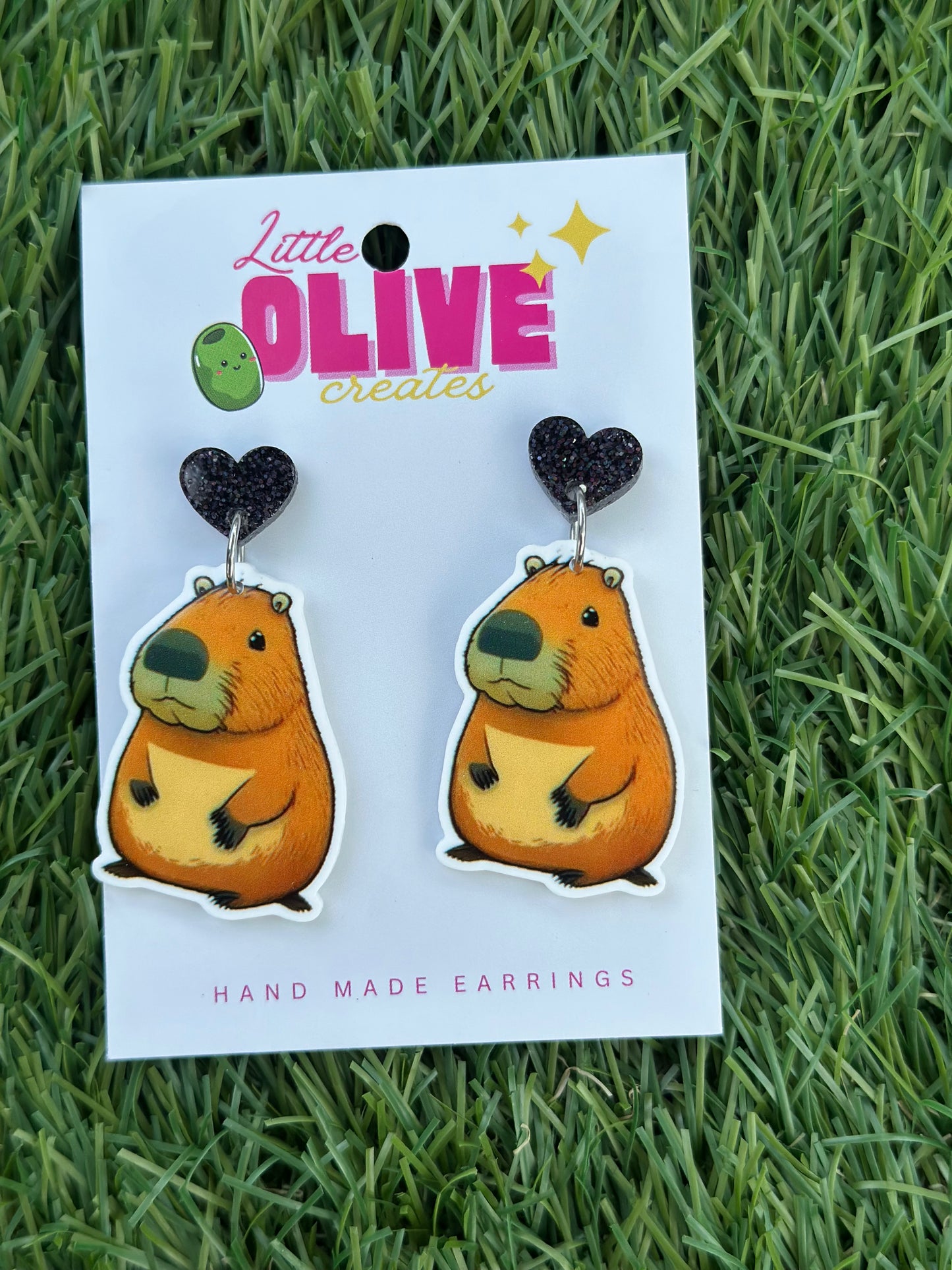 Cute Capybara Dangle Earrings – Fun & Quirky Accessory