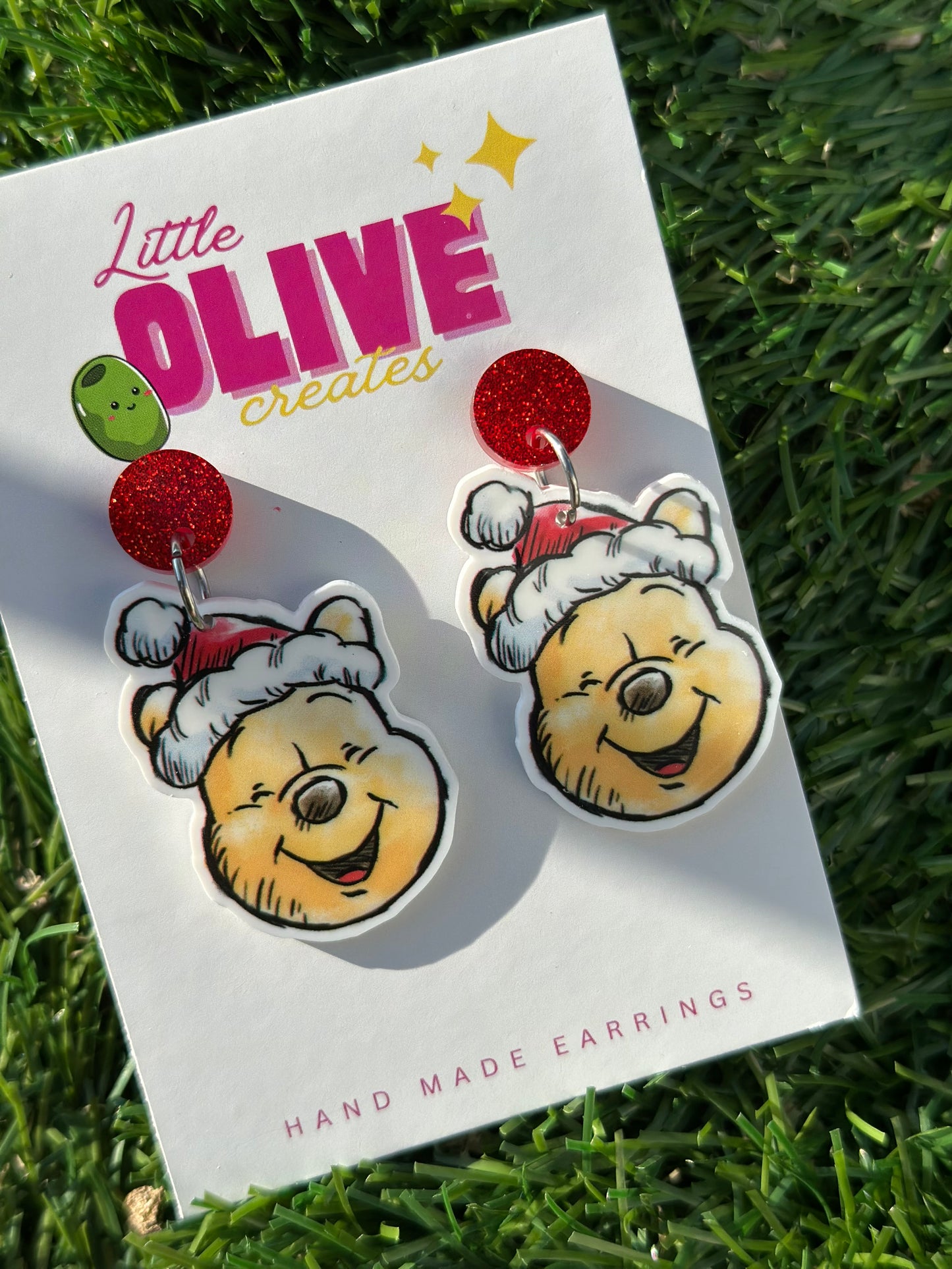 Winnie the Pooh Christmas Dangle & Stud Earrings – Festive Holiday Jewellery