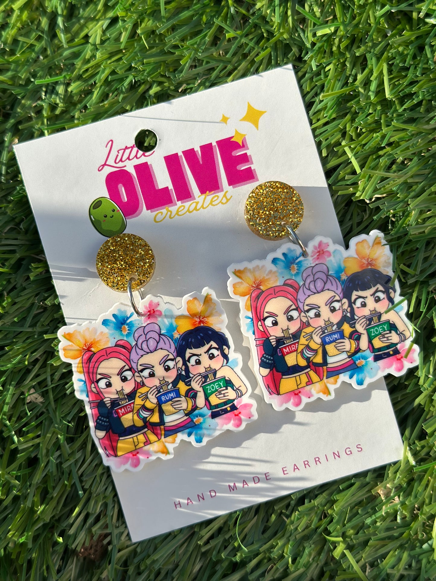 Golden Demon Hunter Huntrix Band Dangle Earrings