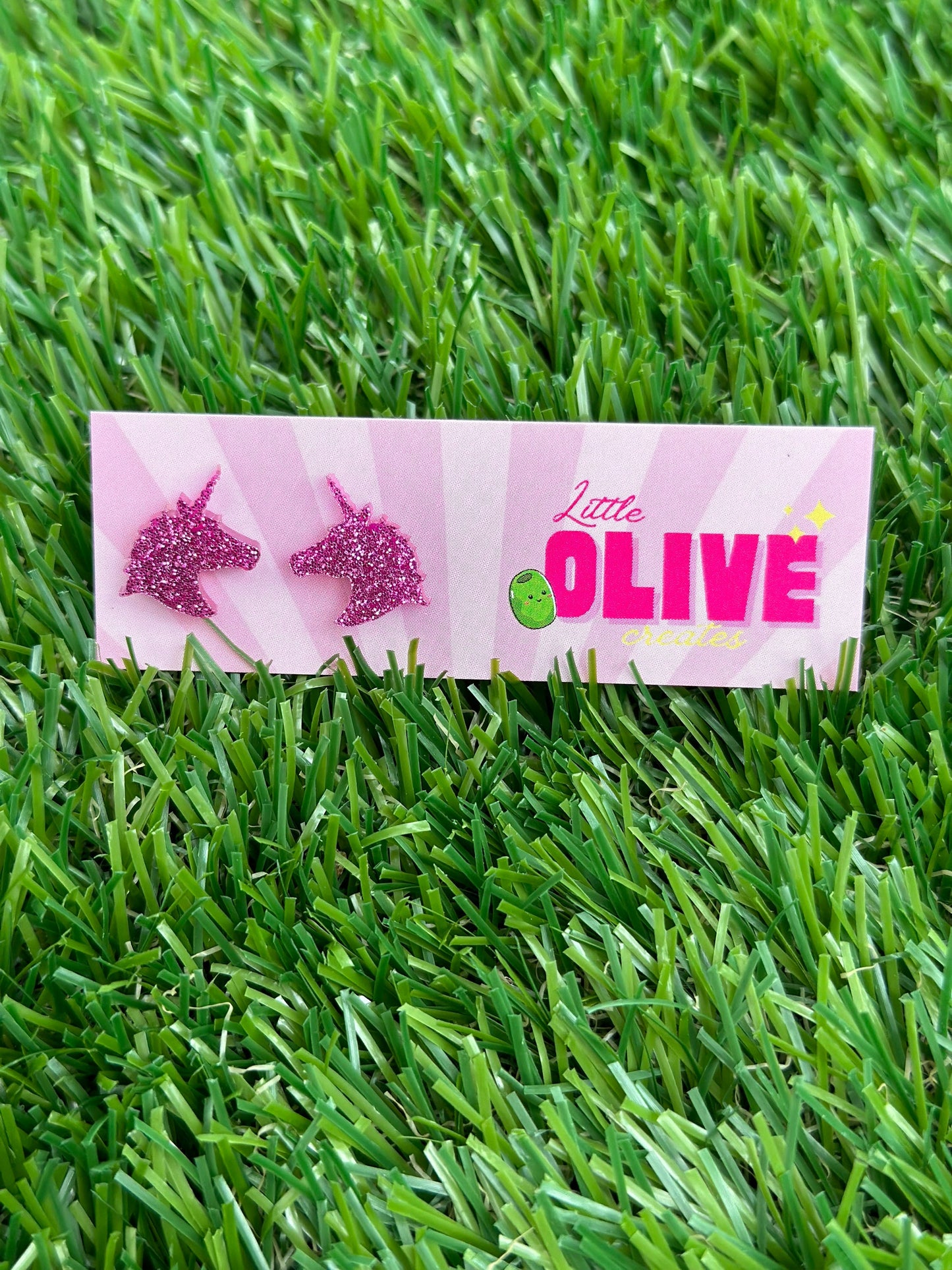 Purple Glitter Unicorn Stud Earrings - 18mm Enchanting Delight for All Ages with Hypoallergenic Posts