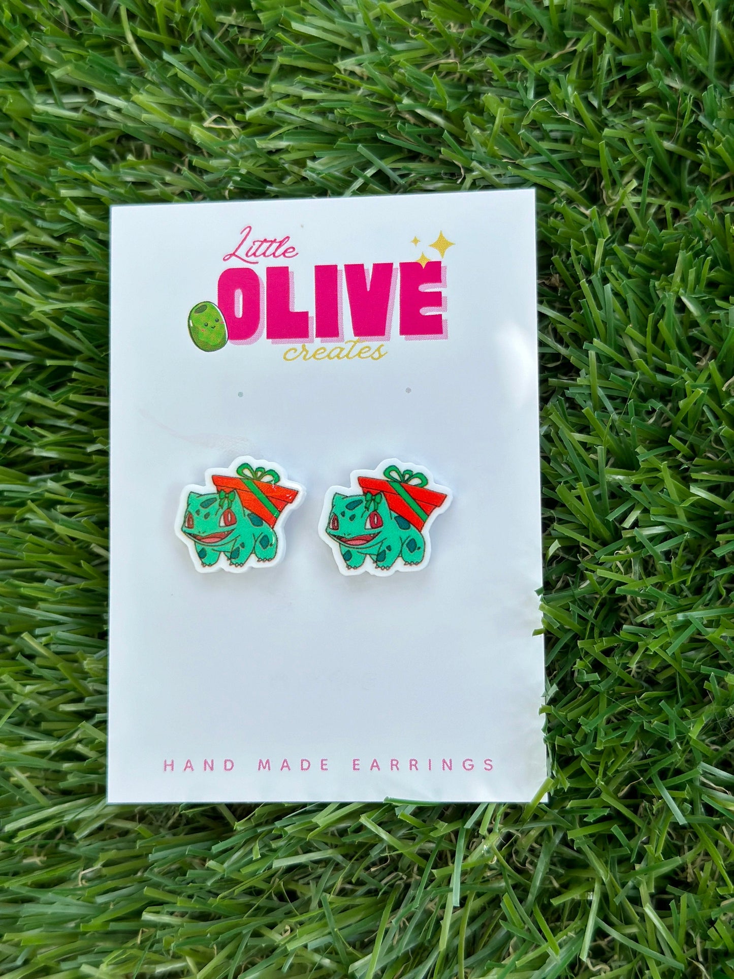 Pokémon Holiday Duo Earrings - Eevee and Bulbasaur Festive Delights