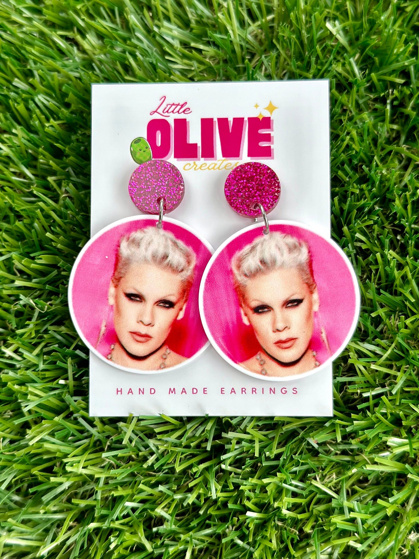 Pink Concert Earrings - Rock Your Look!