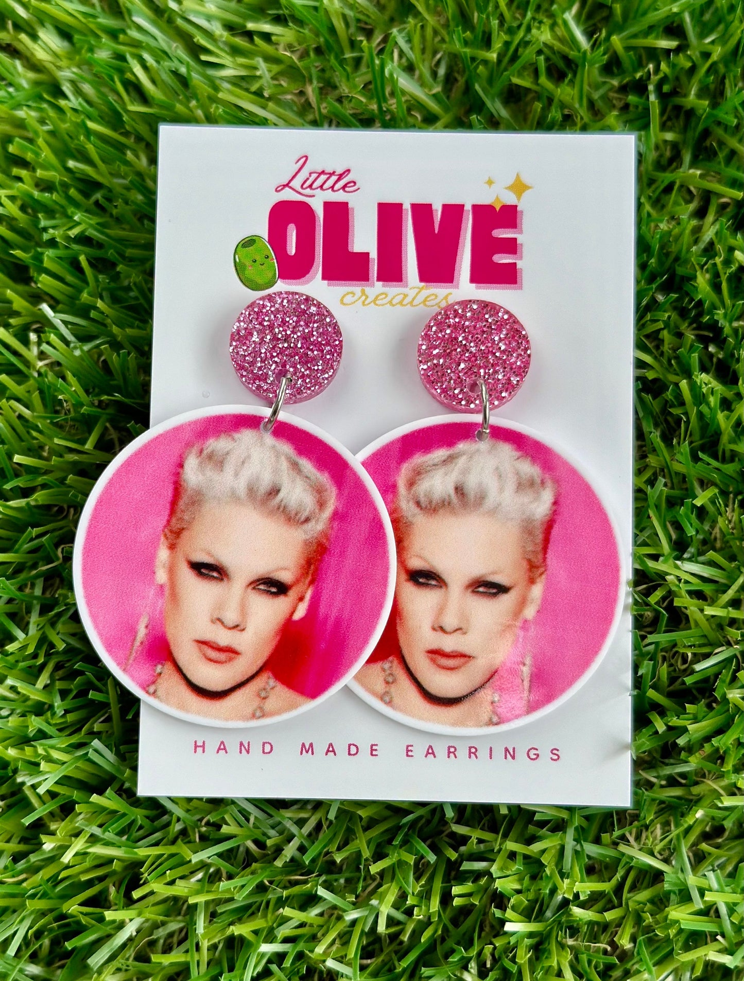 Pink Concert Earrings - Rock Your Look!