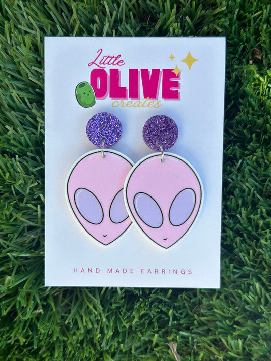 Enchanting Pink Alien Dangle Earrings: Embrace Extraterrestrial Chic!