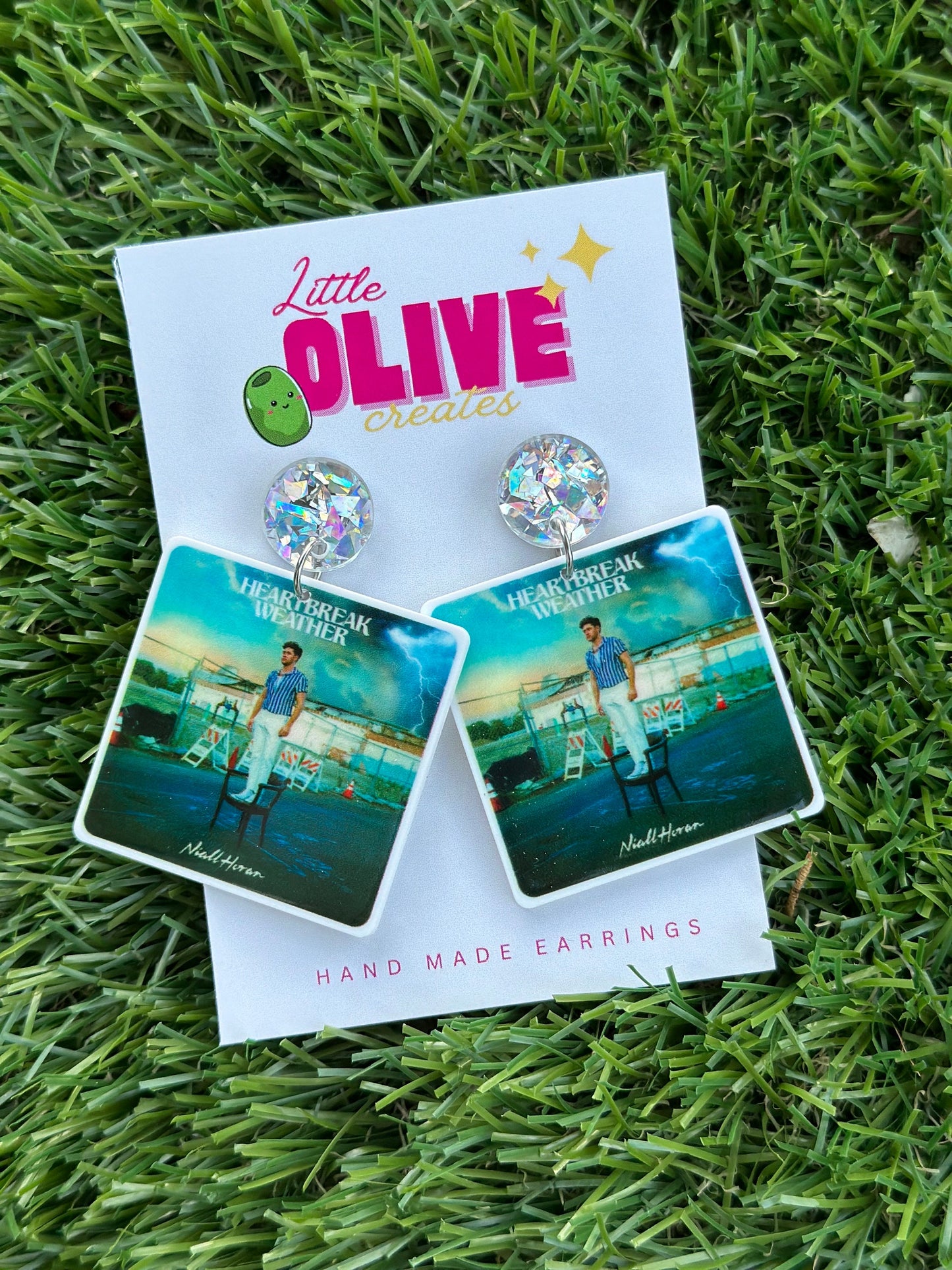 Rockstar Vibes: Niall Horan Inspired Dangle Earrings in 2 Styles